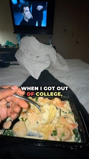 Seafood Leftovers BTS 🦀 Why I Do This #shortvideo #shortsfeed #shorts #short #vlogaftercollege