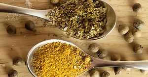 How to make your own Herbes de Provence, an essential spice blend