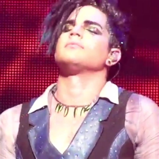 WHOLE LOTTA LOVE 🔥 @Adam Lambert 📹 Jamie Smith/YT