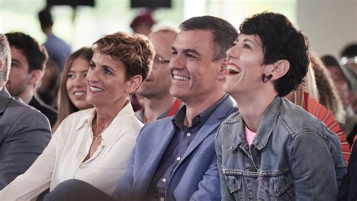 Spain moves to regularise 500,000 undocumented migrants and asylum seekers