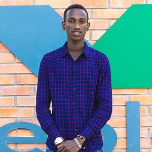 Barbie Signature Plymor DSP-60W - Soporte Ajustable Blanco Para Muñecas, Se Adapta A Maniqui Costura