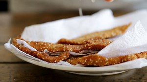 How to Make Perfect Israeli-Style Schnitzel | The Nosher