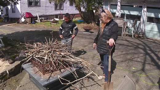 Recreational fires in Ohio: What you need to know before gathering everyone around a fire pit