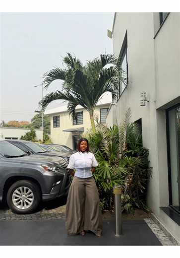 Elevate Your Office Style with Corporate Chic Outfits