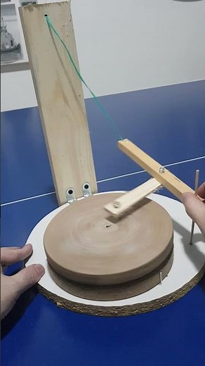 treadle pottery wheel mechanism study