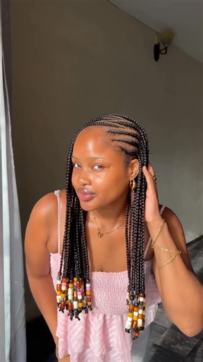 @simi_od on Instagram: "Can you tell that I love my hair?🥰🥹 the end of the video is my favorite highlight 💕 Braid: @braidsby_sammie #hairvlog #hair #simiod"