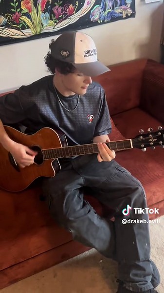 #fypシ゚viral #alexg #guitartok #viral #acoustic | Playing Guitar