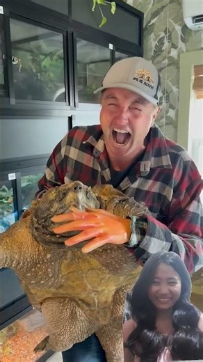 April Fools Snapper Scare 🐢😱 — guy holds giant tortoise, screams, then says April Fools #RobThrasher