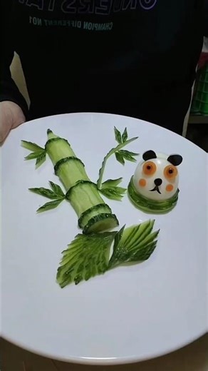 CreativeFoodCarvingTeddyBear with Cucumber,Carrot&EggplantEasyTeddyBearVegetable CarvingforBeginners