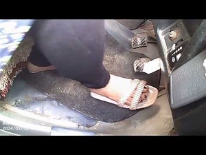 Pedal Pumping | Mehran Starting | Pedal Cam Barefoot cold Start | Female Cranking Journeys #Pedalcar