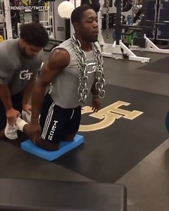 2M views · 9.4K reactions | This hamstring strength is crazy 勞 (via ubfballstrength/Twitter, strengthgt/Twitter) | ESPN | Facebook