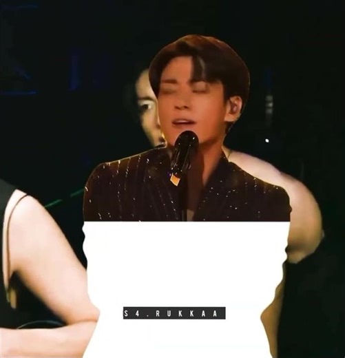 I wana see it in motion in 3D💜🤩.