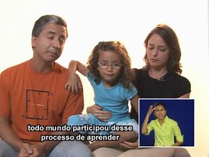 SURDEZ: QUANDO SE ESCUTA COM OS OLHOS_1