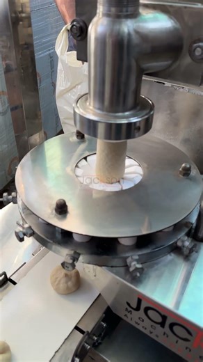 Automatic Kachori or momo Making Machine | Food machine #foodprocessingmachine #kachorimachine