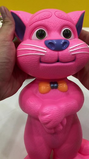 Mèo Tom kể truyện cổ tích và nhại giọng nói