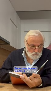 88K views | ❤️ Lui pensava che lei se ne fosse dimenticata… finché ha sentito una canzone scritta solo per lui.  Crea un regalo personalizzato che dica “auguri” come nessun altro. ✅ Ordina in soli 2 minuti  Disponibile 24/7 – sorprendi quando vuoi  Il modo perfetto per far sentire la persona che ami speciale, amata e davvero felice. | SlaySong | Facebook