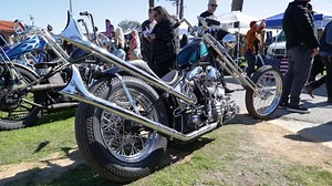 来自南加州的70辆chopper展