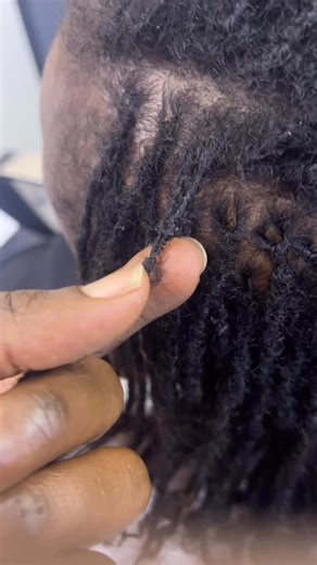 This occurs when a retie is done wrongly during multiple sessions. How many rotation points does your loctician do? | Gavadreadlocks
