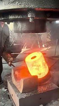 Inside the factory Steel Forging Masters Turn Fire into Precision #process #forging #factory