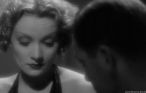 Marlene Dietrich and Herbert Marshall in Blonde Venus (Josef von Sternberg, 1932) | Things of the past | Facebook