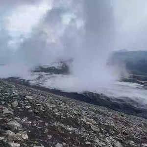 Weather is sometimes a scary thing 🌪 And these explorers managed to capture these rare weather events on camera! | Metro