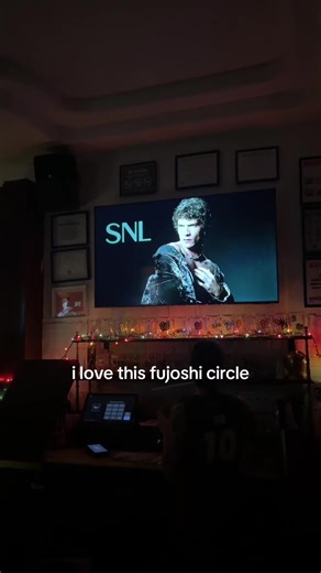 𓀑 (@twizzlerhaterr)’s video of What Is A Fujoshi