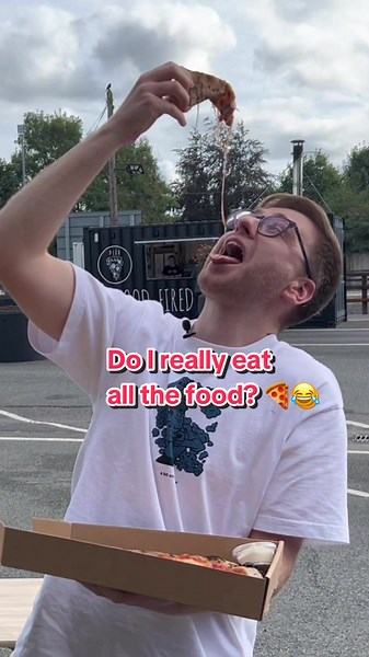 Food Review: Do I Really Eat All the Food? 🍕😂