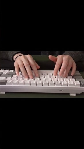 pov keyboard asmr that actually clicks good #keyboard #keyboardsound #keyboardasmr #computerkeyboard