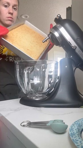 4.8M views · 41K reactions | 2-ingredient cake balls? YES PLS. Say buh-bye to frosting!! #cake #cakeballs #bakingtip #cakepops #bakingathome #chocolate #baking | Cooking with Karli | Facebook