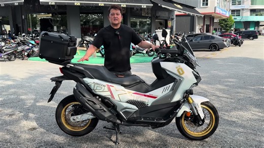 2025 SYM Husky Adxtg 400 Scooter RM26800 ( Cash Siap Tukar Nama ) 1 Owner 10k Mileage Good condition Done service with new Tatar Factory warranty till 2027 Come with Top box Crash bar Sport light Hanguard Smoke windshield 1k Gift Voucher Credit card ez pay Deposit 0 446x5yrs Credit Loan Deposit 100 5 x7yrs Aeon Loan Deposit 5900 4 x7yrs Shop Loan Deposit 8800 500x5yrs CALL/Whatsapp Kawei -011-11888377 https://wa.me/601111888377 Freddy - 017-2786364 https://wa.me/60172786364 Kelvin -014-6572740 h