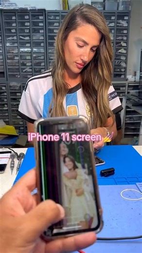 נולדתי לתת שרות ! #apple #tamarshabi החלפת מסך אייפון 11 #perfect💅 | Tamar MTmobile