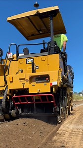 It doesn’t get better than that! 👀🔥 🎥: @road_builders on Instagram | Cat Paving North America