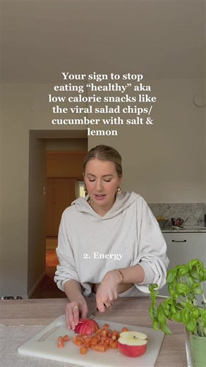 Who else is tired of undercover pro-ana recipes?🙋🏼‍♀️ #healthyfood #healthysnack #healthymeal #wellness #thatgirl #whatieat