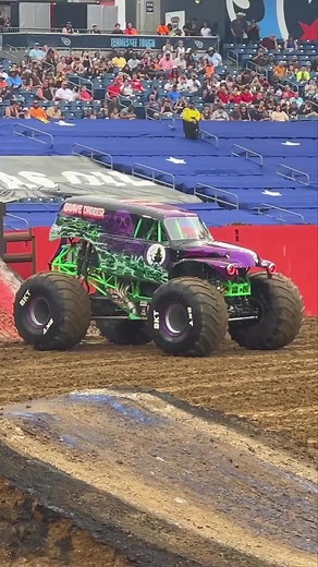 6.1K views · 162 reactions | Grave Digger Moonwalk! #Xmonsterjam #monsterjam #montertrucks #trucktok #backflip #fyp #viralreels | Xmonster Jam | Facebook