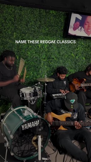 recognize dem riddim yah? bonus points if you guess the originals! THE FUTURE COLLECTIVE. drums - @joshua lucas | the future bass - @_datboynowie guitar - @D’Andre. keys - @Nathan #reggae #liveband #musician #dub #riddim