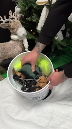 Alien Magic Car Care on Instagram: "Ever wondered what makes our Mystery Buckets so special? Here’s a sneak peek at what goes into every bucket… 👀✨ Packed, sealed and loaded with surprises - no two are ever the same. 🌐 alienmagic.com 📧 info@alienmagic.com 📞 01253 375260 🌍 Worldwide Shipping 🏢 Unit 14 Tuscan Way, Blackpool, FY2 0AU 📺 https://youtube.com/channel/UCEr0aYRGPfWmUEwyUYBidhA #alienmagiccarcare #detailing #detailingcars #thedetailingspace #carvaleting #carcare #autodetailer #deta