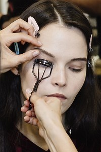 How to Remove Stubborn Waterproof Mascara Without Losing Eyelashes