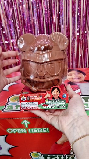 Unboxing Ryan's World Island Adventures Mystery Tiki Egg