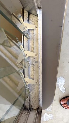 Jalousie Window Repair 003