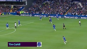 An acrobatic stunner from Everton Football Club's Tim Cahill... 👏 #GoalOfTheDay | Premier League