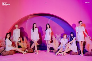 Weeekly’s ‘Holiday Party’ MV hits 10 million views just 4 days since release