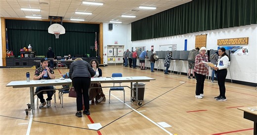 FBI warns of deepfakes before Election Day