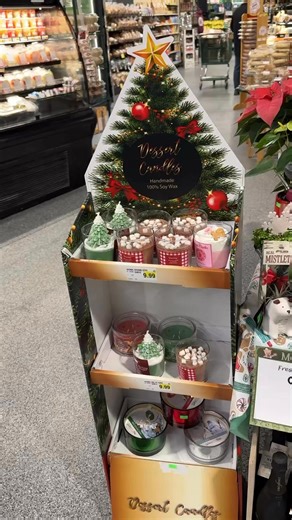 Great deals this week on everything you need for the perfect holiday celebration! 🎄 | Door County Piggly Wiggly