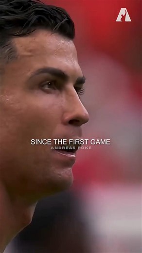 Seedorf on Cristiano Ronaldo's Critics 👀