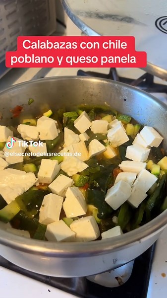#calabazas con chile poblano y queso panela #cosina #recetas