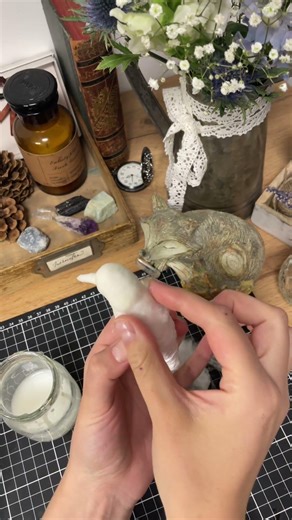 Bird making process #cotton #diy #bird #cottonwool #process #handcraft #wintervibes #art