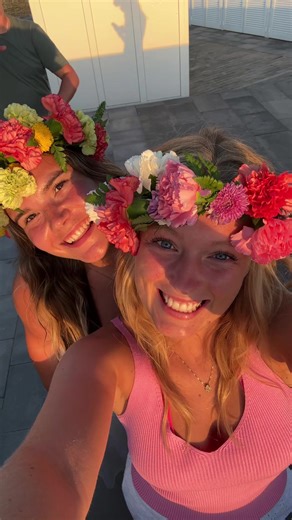 🌺MIDSOMMAR🌺 på Gran Canaria #grancanaria #midsommar #lolloogbernie #spies #summer25 #fyp