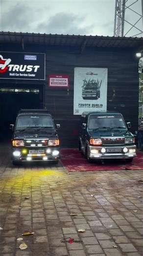 TOYOTA QUALIS