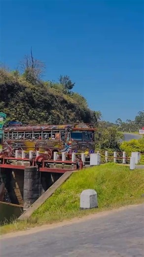 4.2K views · 676 reactions | හැමෝම ආස කෙනා  කූඹියෝ Unlimited- Legend Of Koombiyo #කවීbro_bus_club #bus_club_of_shana #බස්පිස්සෝ #69kfollowers | කවී BRO BUS CLUB | Facebook