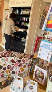 19K views · 1.5K reactions | Thx u @boardandgraze for this beautiful charcuterie board❤️ The Queens wanted to gift me something yesterday. This was so sweet. | Shirley Raines | Facebook